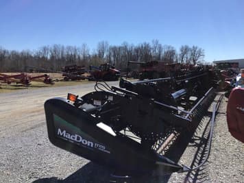 Main image MacDon FD70